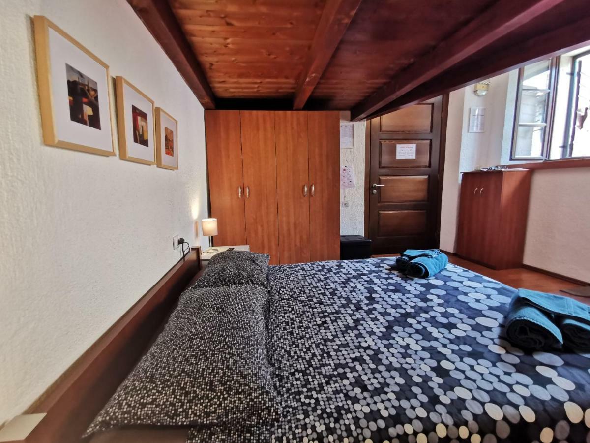 Studio Apartman Galerija Buzet Eksteriør bilde
