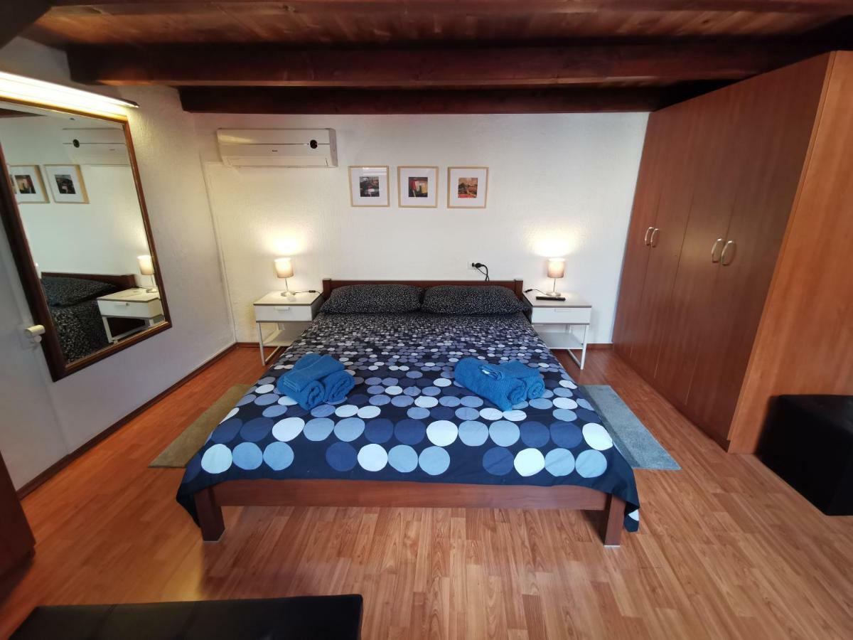 Studio Apartman Galerija Buzet Eksteriør bilde