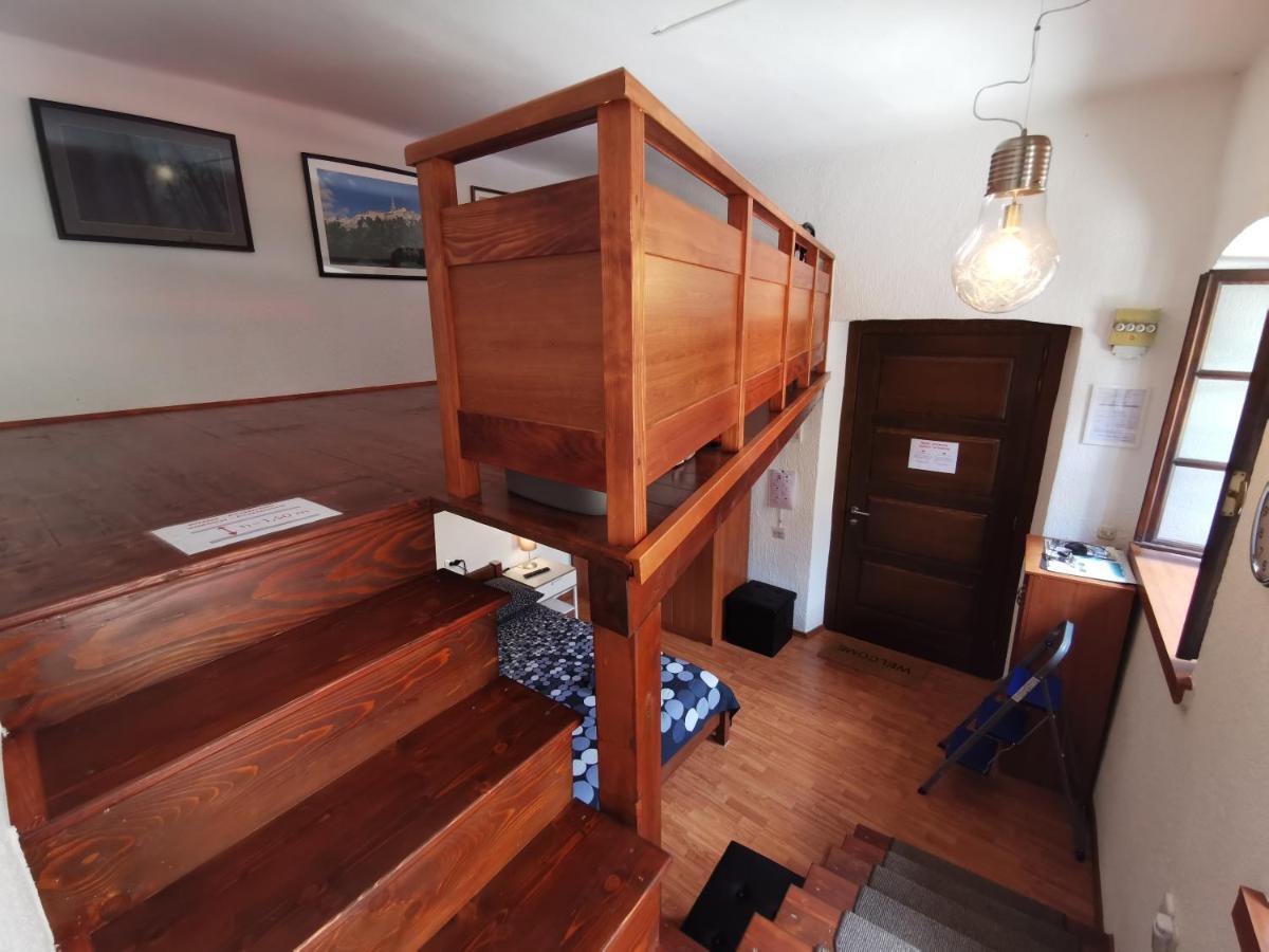 Studio Apartman Galerija Buzet Eksteriør bilde